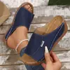 Pantuflas Casuales de Plataforma Gruesa de Talla Grande Transfronterizas para Mujer 2025 Nuevas Tiras Anchas Simples y de Moda Pantuflas de Cuña con Boca de Pez