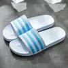 Chinelos Domésticos para Todas as Estações para Homens, Adequados para Uso Interno e Externo, Chinelos de Casal, Chinelos Antiderrapantes para Banheiro para Mulheres, Verão