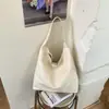 Bolsa tote de design nichado transfronteiriço de alta qualidade e grande capacidade, nova bolsa de ombro para o dia a dia 2026, bolsa feminina estilosa e versátil