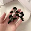 Pinza Mini Pequeña Negra para Flequillo Roto de Perla de Camelia Pinza para Recoger el Cabello a Mitad Pinza para el Cabello de Mujer Pinza para la Parte Superior de la Frente Accesorios para el Cabello