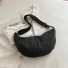 Bolsa Tote de Alto Valor Nicho para o Inverno 2026 Moda Grande Capacidade Casual Preguiçosa Relaxada Ombro Único Transversal Feminina