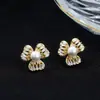 Pendientes de Plata de Ley S925 con Cierre de Aguja, Exquisito Diseño de Lujo Resistente, Pétalo Completo de Circonita, Perla, Joyería para Orejas Versátil de Gama Alta Súper Brillante