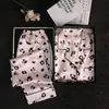 Pijama Mujer Primavera Otoño Manga Larga Pantalón Largo Dulce Imitación Seda Cárdigan Conjunto de Dos Piezas Ropa de Casa Fábrica Venta al por Mayor