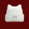 Chapéu pulôver pequeno e quente de pelo de gato com proteção para as orelhas, estilo coreano outono e inverno, valoriza o rosto, chapéu de orelha de tricô estiloso para mulheres com circunferência de cabeça grande