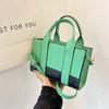 Bolsa de Mão Feminina Fashion para o Dia a Dia 2026 Novo Estilo Color Blocking Simples Estilo Coreano Bolsa Transversal Bolsa de Ombro Bolsa Quadrada Pequena para Mulheres