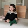 Roupas de Outono para Meninas 2026 Novo Estilo de Outono Macacão Estilo Coreano Roupas Infantis Macacão com Gola de Renda para Bebê