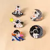 Broche de Astronauta Ins Moderno Personalizado Creativo Insignia de Metal Ropa Bolsa Pin Japonés Lindo Accesorios de Dibujos Animados