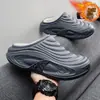 Chinelos de Algodão da Moda Masculino Inverno Novo Estilo Fashion Outdoor Biqueira Fechada Quente Plus Veludo Espessado Impermeável Antiderrapante Casal Sapatos de Algodão