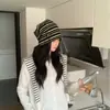 Gorro de punto a rayas estilo coreano, nuevo modelo otoño e invierno, con lazo, para niñas, estilo dulce y fresco, a la moda, hace que la cara se vea más pequeña, gorro