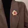 Broche Floral Exquisito Estilo Francés Hepburn, Vintage Simple y Elegante, Broche de Pin de Lujo Retro de Gama Alta