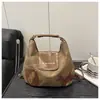Bolsa de Hombro para Mujer Nueva de Otoño e Invierno 2025 Tendencia Nicho Moda Bolso Tote Grande de Gran Capacidad para Viajes