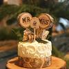 Fabricante em estoque artesanato plug-in de bolo de madeira MR & MRS inserção de cartão de bolo de festa de casamento Decoração de Dia dos Namorados