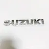 Producto de Venta Caliente Transfronterizo Adecuado para Nuevo Suzuki Ciaz Vitara Emblema Trasero Logo del Coche Inglés Suzuki Inglés Guerrero Negro