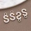 Acero Inoxidable Galvanizado Estilo Europeo y Americano 26 Letras Inglesas Etiqueta Colgante Pulsera Collar DIY Hecho a Mano Accesorios de Joyería