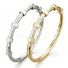 Pulsera de Acero Inoxidable Oro Rosa 18K Acero de Titanio Clásica Tornillo Oro Pulsera de Pareja Tuerca Hexagonal Venta Caliente Transfronteriza