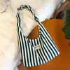 2026 Nuevo Bolso de Hombro Floral con Bloques de Color Estilo Coreano para Mujer, Fresco y Elegante, Alto Valor Estético, Bolso de Hombro Casual de Moda para el Día a Día