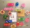 Ímã de geladeira de prato com personagem fofo adesivo magnético acrílico com palavras de bênção personalizadas ímã de texto cor de doce ímã