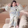 Pijama de lã coral de inverno para meninas, novo estilo outono, gola alta, conjunto de loungewear com zíper para estudantes do ensino fundamental e crianças