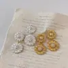 Pendientes de Plata de Ley S925 de Lujo Ligero y Exquisitos con un Estilo Minimalista de Alta Gama para Mujer, Presentando Clavos Pequeños y Sencillos de Flor de Margarita con Baño Galvánico
