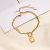 Tobillera de Acero de Titanio de Moda Mariposa Geométrica Cadena de Empalme de Concha Blanca Estilo Minimalista Tobillera Única para Mujer Diseño de Nicho Que No Se Desvanece