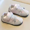Zapatos estilo alemán para niñas 2026 Primavera/Otoño Nuevos Zapatos Casuales para Niños Zapatos de Patinaje Retro para Niñas Pequeñas Zapatos de Princesa para Bebé Zapatos Forrest Gump
