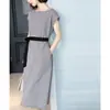 Vestido de Nova Estilo para Mulheres, Gola Redonda, Manga Curta, Padrão Pied-de-Poule, Elegante e Delicado, Cintura Marcada, Emagrecedor, Comprimento Médio, Saia Evasê, Primavera de 2026