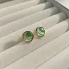 Aretes de Piedra Ojo de Gato Multicolor, Modernos y Elegantes, Aretes de Botón de Lujo Ligero, Aretes de Clip en Forma de Espiral para Mosquitos para Orejas No Perforadas, Incrustados con Elegante Diseño para Viajeros