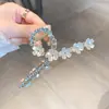Novo Elegante Grampo de Cabelo Flor de Pérola Parte de Trás da Cabeça Feminino Temperamento Presilha de Cabelo Clip Tubarão Grampo de Cabelo com Senso Avançado Acessório de Cabeça