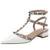 Sandalias de Tacón Grueso con Tachuelas, Punta Cerrada, Color Nude, Estilo Hada, con Tiras, Punta Fina, Versátiles para Mujer, Verano 2026