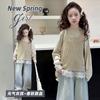Conjunto de Primavera para Niñas 2026 Nuevo Estilo Coreano Moda Chaleco de Punto con Adorno de Encaje Conjunto de Tres Piezas Tendencia