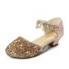 Zapatos de tacón alto de cristal para niñas con lentejuelas y diamantes plateados Zapatos de cuero para actuación Sandalias de verano con puntera