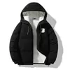 Chaqueta acolchada de algodón con capucha de lana de cordero talla europea transfronteriza para hombre 2026 invierno nueva gruesa informal holgada abrigo de algodón para hombre