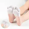Venta al por mayor de fábrica Calcetines nuevos de algodón para mujer Calcetines cortos para el tobillo Calcetines para los dedos Calcetines de cinco dedos Moda de corte bajo Invisibles Calcetines de media suela de cinco dedos