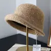 Chapéu Balde de Lã Estilo Socialite Retrô com Logo M para Mulheres Outono Inverno Espessado Quente High-End Afina o Rosto Aba Curva