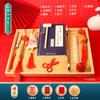 Conjunto de Suprimentos para Primeiro Aniversário para Bebê Menina de Um Ano Vestido Menino Presente Arranjo de Aniversário Infantil Adereços de Loteria Estilo Chinês