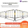 Barreira de segurança de tráfego lateral para rodovia Iron Horse, barreira móvel, cerca de isolamento temporária para obras rodoviárias, preto e amarelo