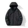 Venta al por mayor de fábrica Estilo Otoño Temprano 2026 Chaqueta Cortavientos con Capucha para Mujer Capa Única Senderismo al Aire Libre Impermeable a Prueba de Viento Abrigo de Montañismo