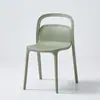 Silla de plástico estilo nórdico con respaldo engrosado, silla de comedor apilable simple para balcón exterior para espacios pequeños