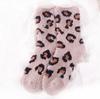 Calcetines de Toalla Nuevos para Mujer Transfronterizos Invierno Vellón Coral Calcetines para Dormir Calcetines Gruesos de Leopardo para Mujer Calcetines de Media Caña para Mujer