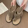 Sandalias chanclas bohemias con borlas, sin cordones, suela gruesa para mujer, calzado de verano para exteriores 2026, sandalias de dedo con cuña de tacón medio