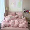 Conjunto de cama de quatro peças, conjunto de três peças de gaze plissada de desenho animado Classe A, estilo lençol de cima e lençol com elástico, peça única para dropshipping, personalização de fábrica