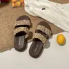 Chinelos de Alta Qualidade com Solado Grosso para Mulheres, Chinelos para Exterior, Novo Estilo Verão 2026, Sandálias da Moda Estilo Fada com Uma Tira