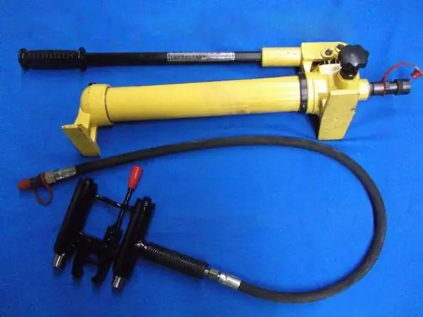 YBX-60液压拔销器2