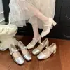 Vestido de noche con pedrería, estilo francés, punta cuadrada, primavera 2026, combinado con zapatos Mary Jane bajos para mujer, tacón grueso, estilo de noche