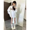 Marca Nacional da Moda Camiseta de Manga Longa com Estampa de Leopardo e Letras para Mulheres, Design High Street Americano para Primavera e Outono, Camiseta Básica Solta
