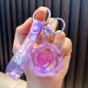 Llavero de Flor de Rosa de Arena Líquida Colgante de Mochila para Estudiante Llavero de Coche Máquina de Garra Regalo Pequeño