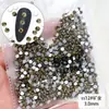 Popular Rey Ventilador Decoración de Uñas con Diamantes Paquete Completo Diamante Mineral Oro Plata Vidrio Redondo de Fondo Plano Accesorios para Uñas DIY