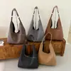 Bolso tote minimalista estilo commuter nuevo 2026, gran capacidad, de mano, para mujer, moda nicho, bolso de hombro versátil