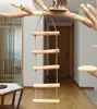Estrutura de Escalada para Gatos com Pilares de Madeira Árvore Falsa Plataforma de Salto para Gatos Rattan Sintético Poste Arranhador para Gatos Coluna Suspensa Forma de Árvore Moedor de Garras de Árvore Arranhador para Gatos Buraco na Árvore