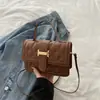 Bolsa Feminina de Luxo Leve de Nicho Nova Coleção Primavera/Verão Bolsa Transversal Rombos para o Trabalho Moda Tendência Ins Versátil Bolsa de Mão